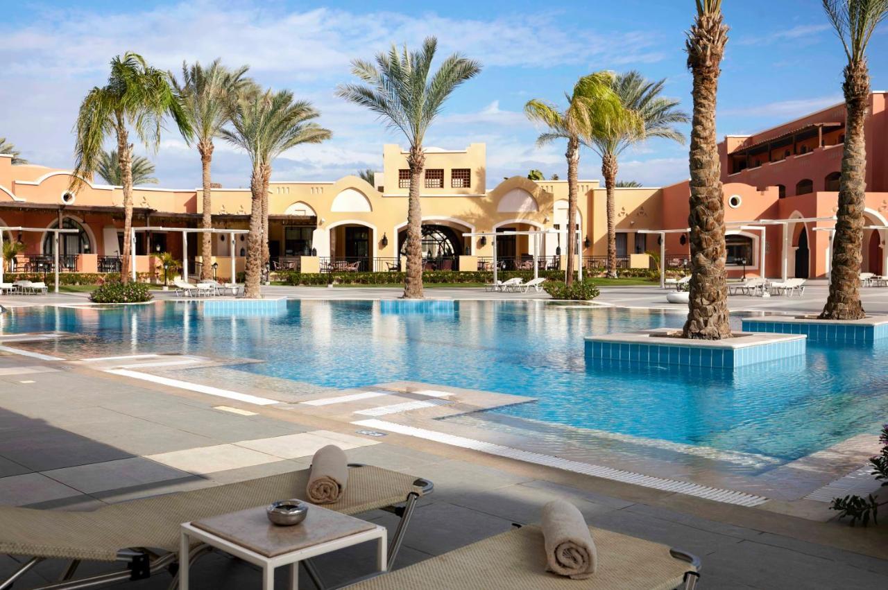 Hotel Jaz Dar El Madina Coraya Bay Exterior foto
