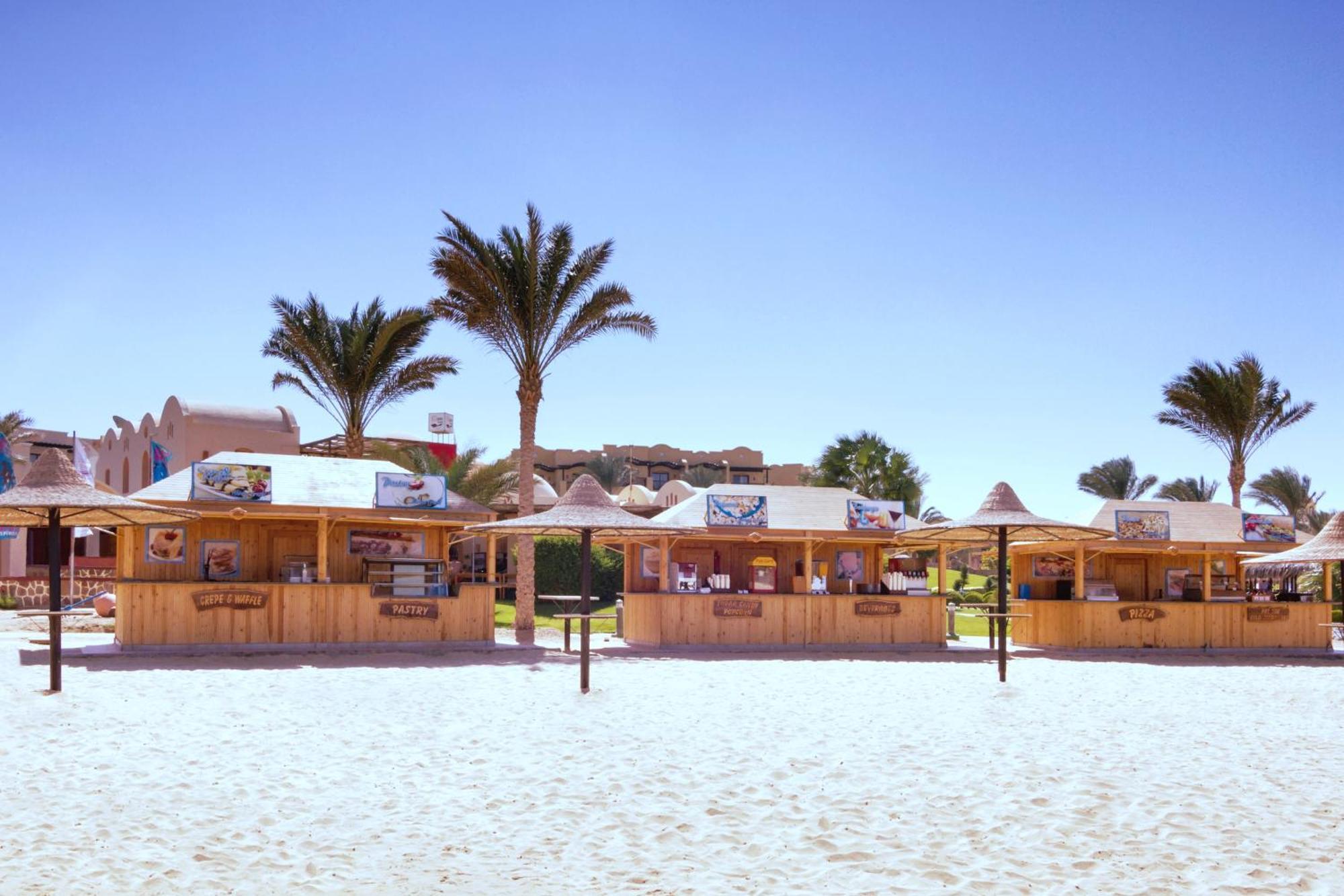 Hotel Jaz Dar El Madina Coraya Bay Exterior foto