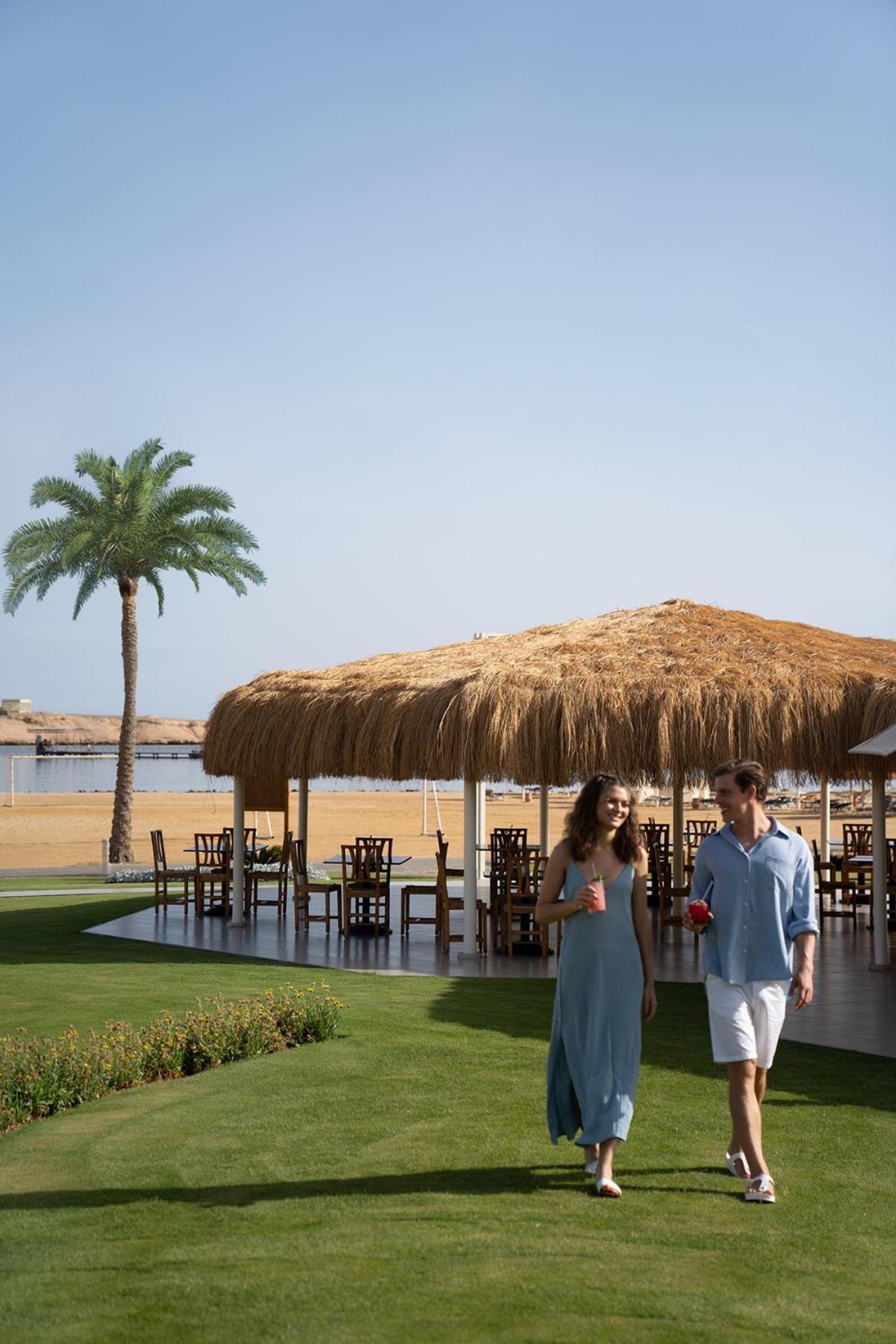Hotel Jaz Dar El Madina Coraya Bay Exterior foto