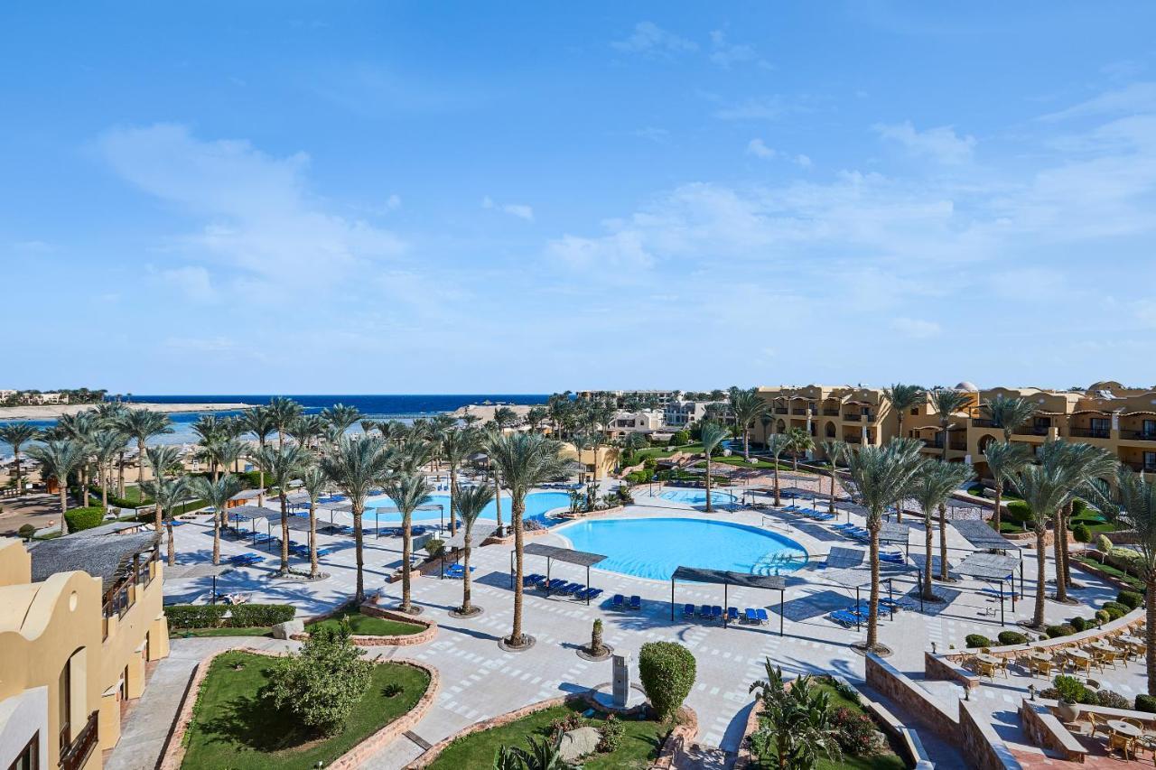 Hotel Jaz Dar El Madina Coraya Bay Exterior foto